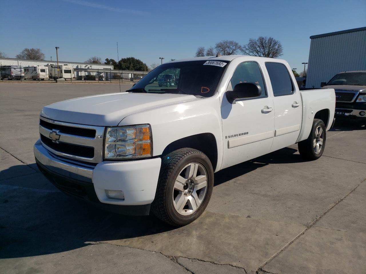 Photo 2 from auction – 2008 CHEVROLET SILVERADO with VIN 3GCEC13J68G265830