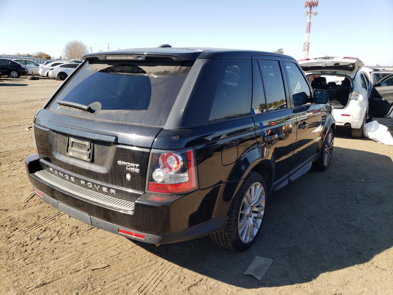 Photo 4 from auction – 2010 LAND ROVER RANGE ROVE with VIN SALSK2D43AA245827