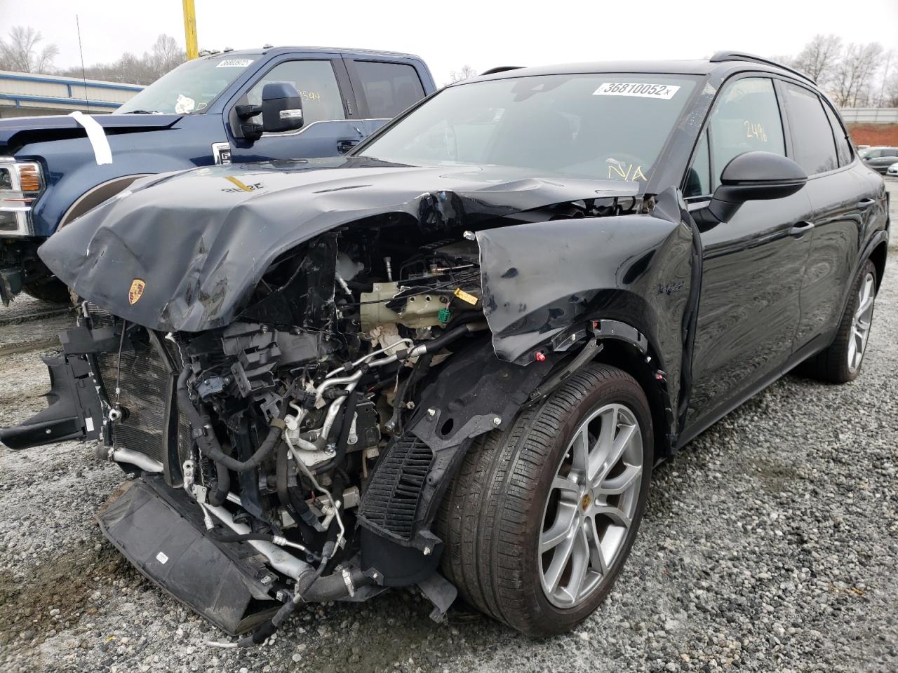 Photo 2 from auction – 2019 PORSCHE CAYENNE SE with VIN WP1AE2AY1KDA51507