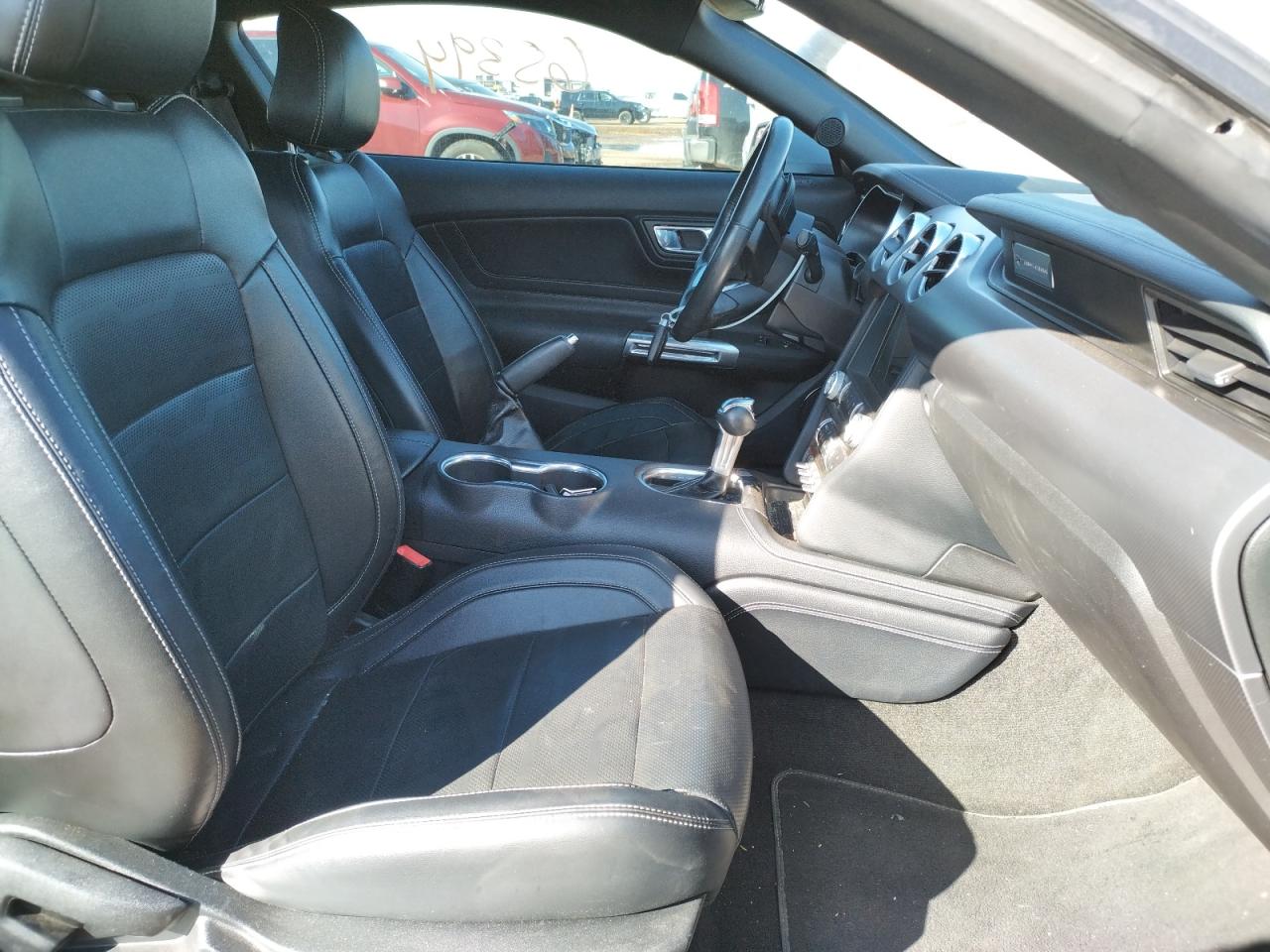 Photo 5 from auction – 2018 FORD MUSTANG with VIN 1FA6P8TH7J5167150