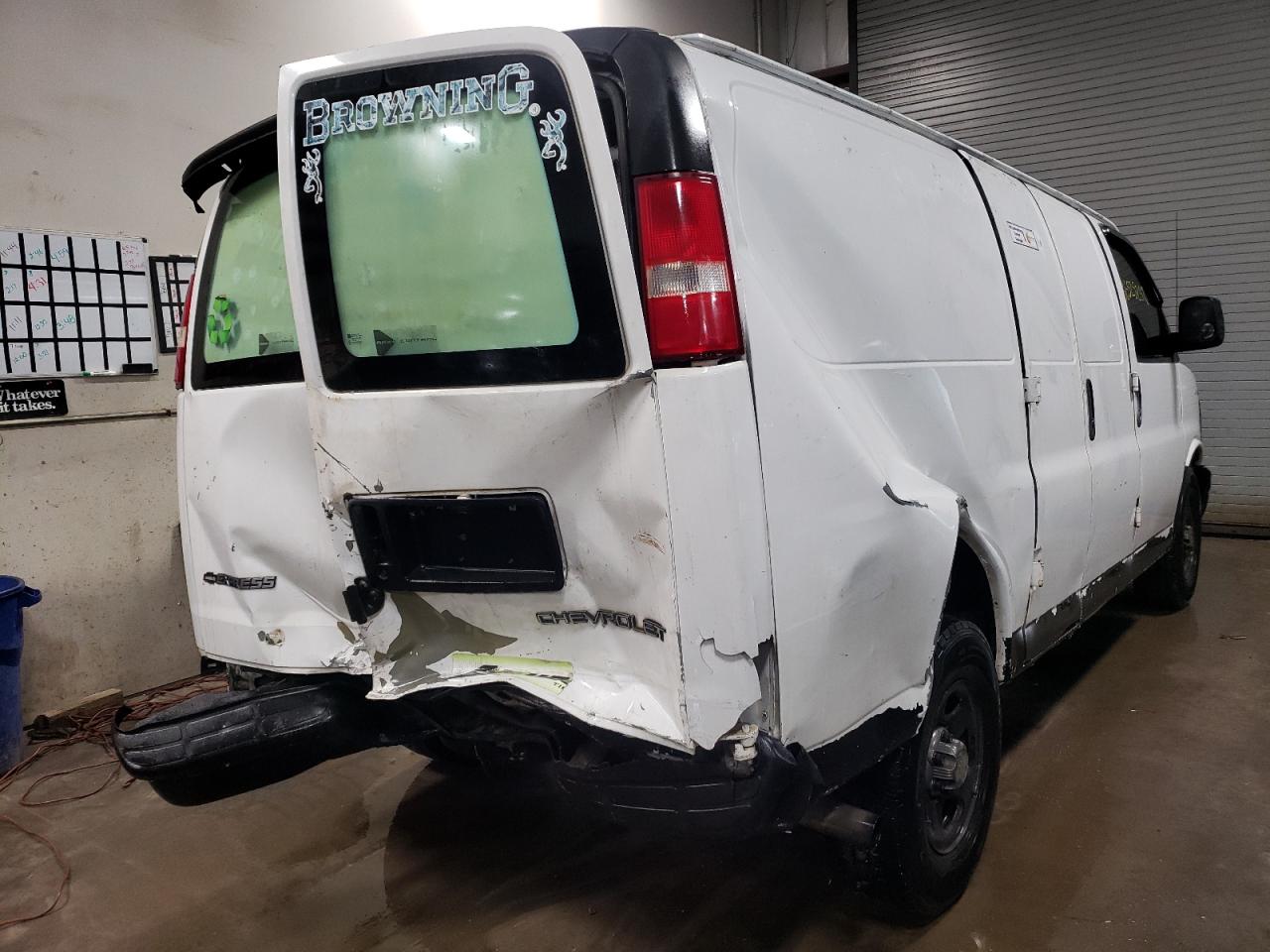 Photo 4 from auction – 2004 CHEVROLET EXPRESS G1 with VIN 1GCFG15TX41193546