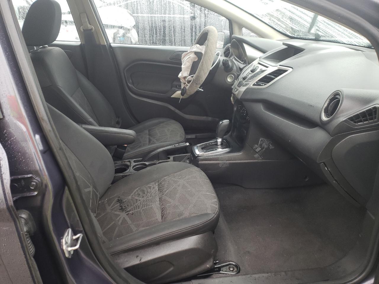 Photo 5 from auction – 2012 FORD FIESTA SE with VIN 3FADP4BJ6CM152415
