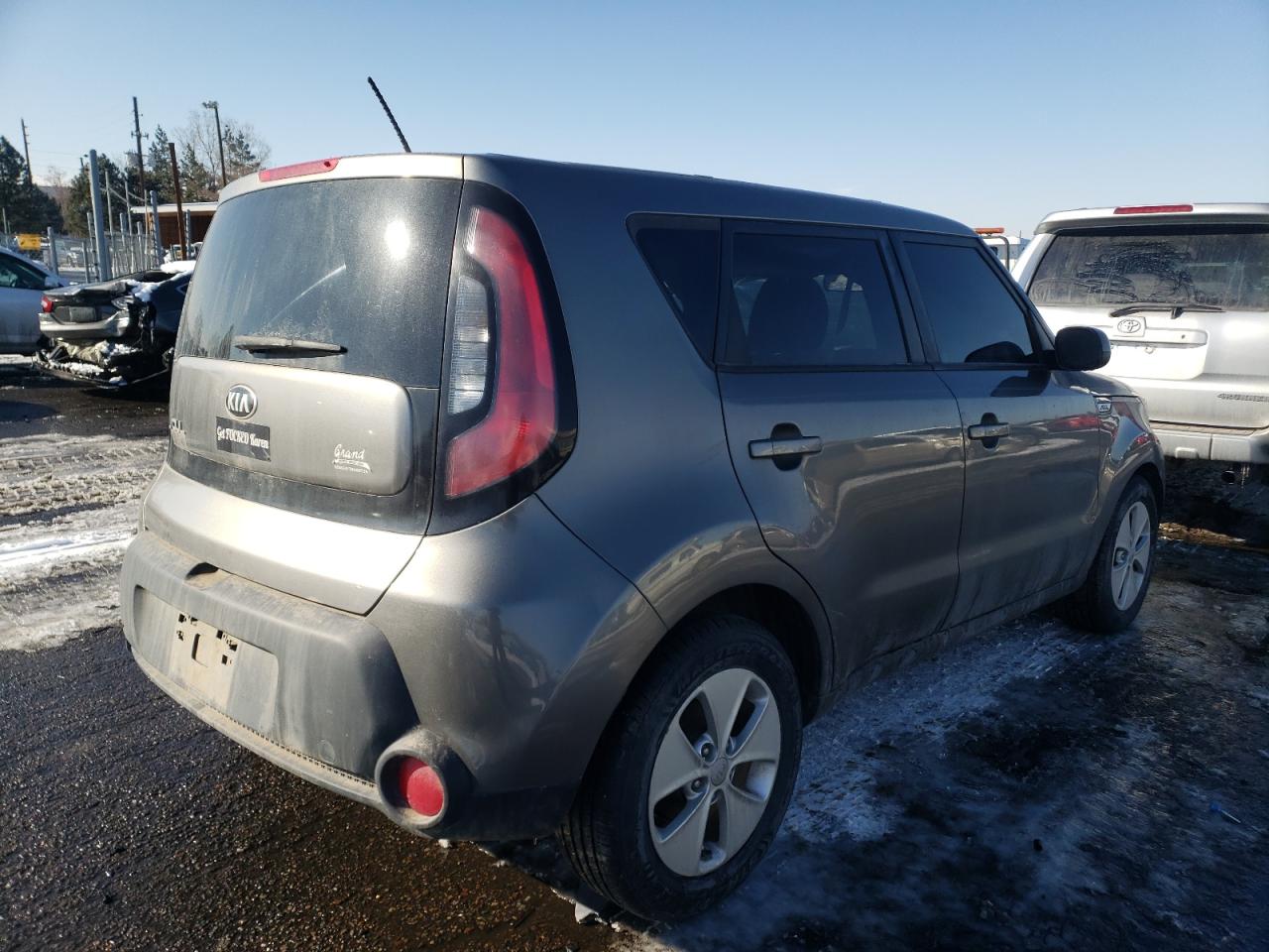Photo 4 from auction – 2015 KIA SOUL with VIN KNDJN2A28F7137690