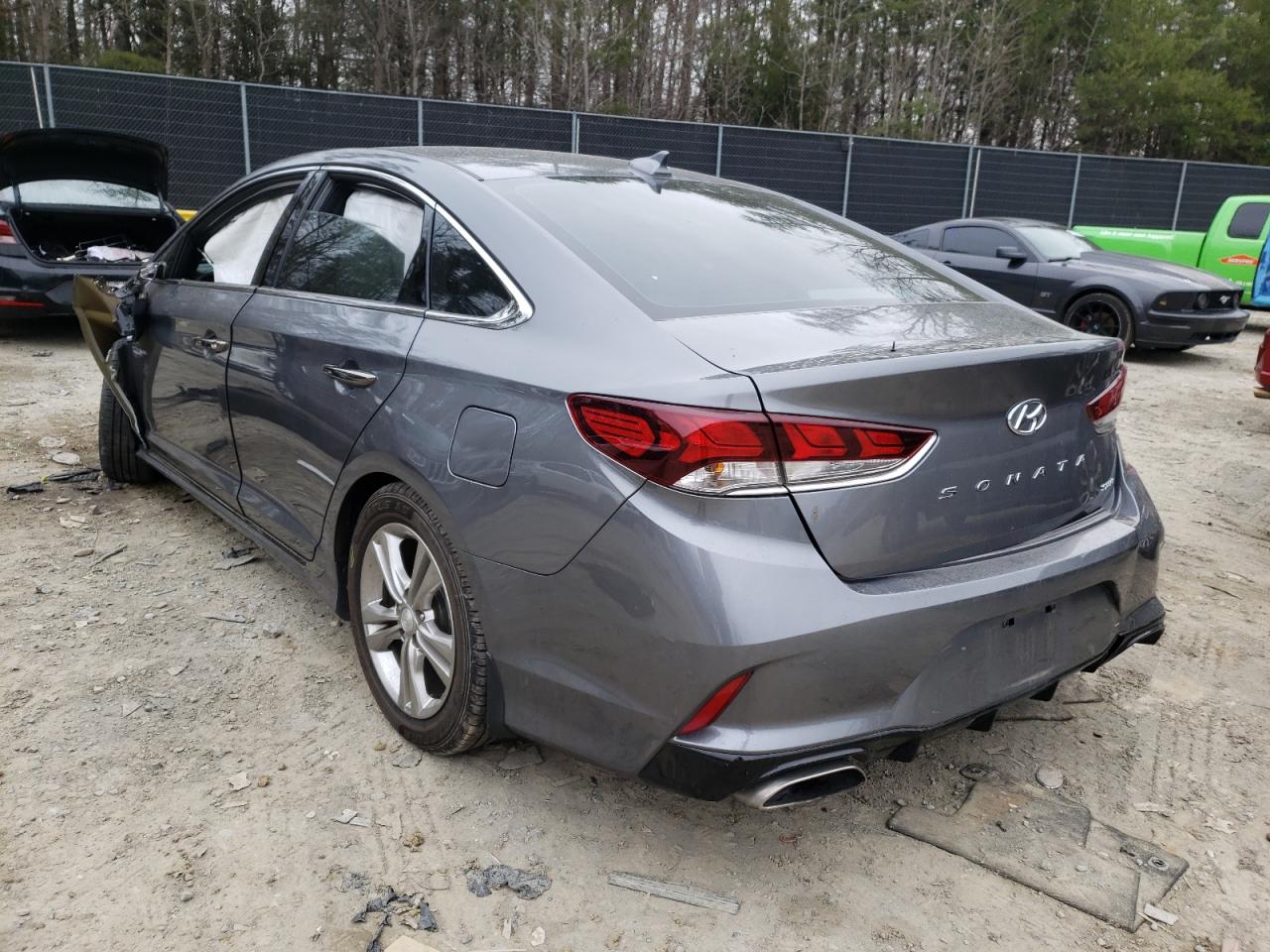 Photo 3 from auction – 2019 HYUNDAI SONATA LIM with VIN 5NPE34AF6KH813551