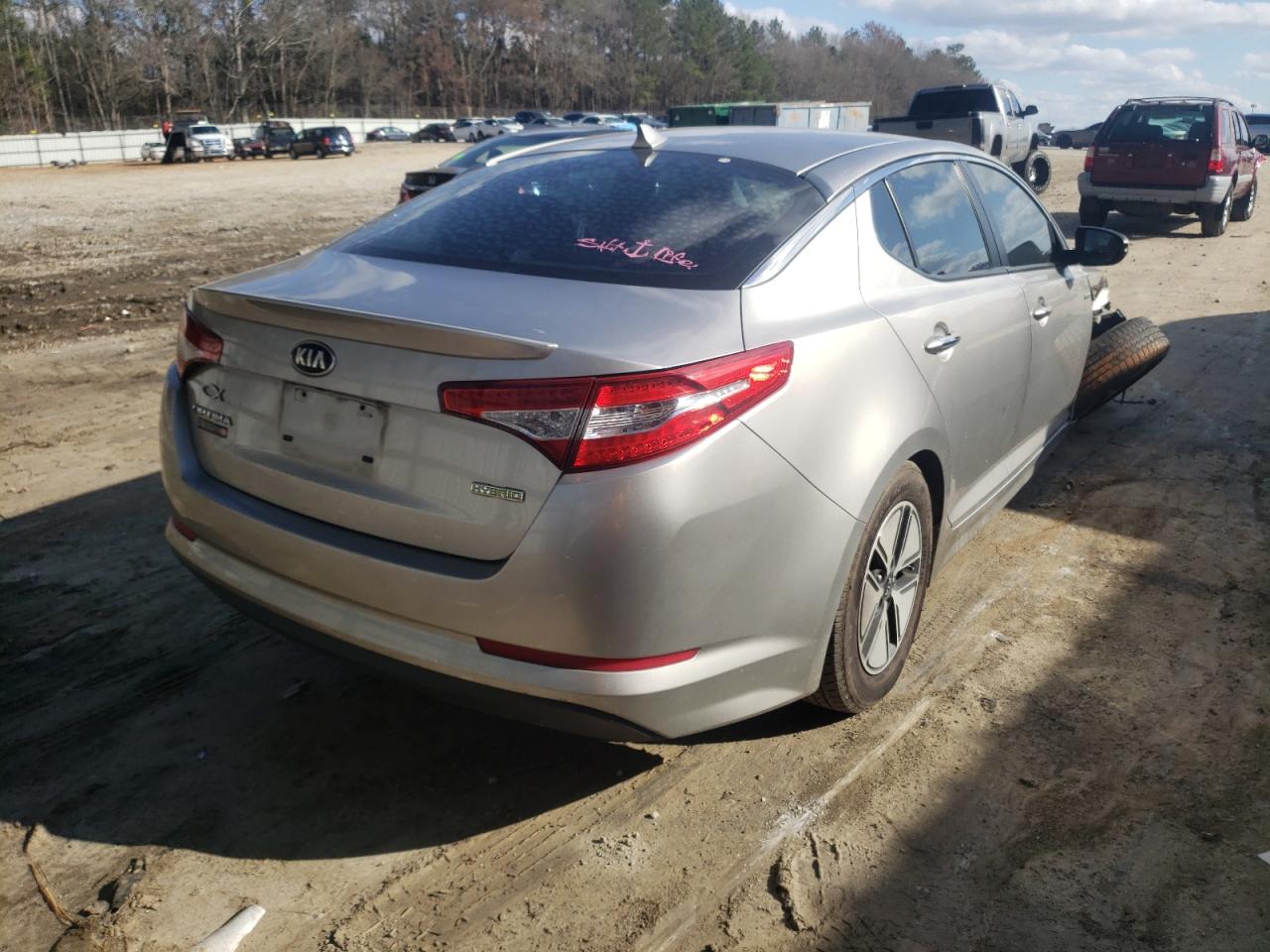 Photo 4 from auction – 2013 KIA OPTIMA HYB with VIN KNAGM4AD4D5041135