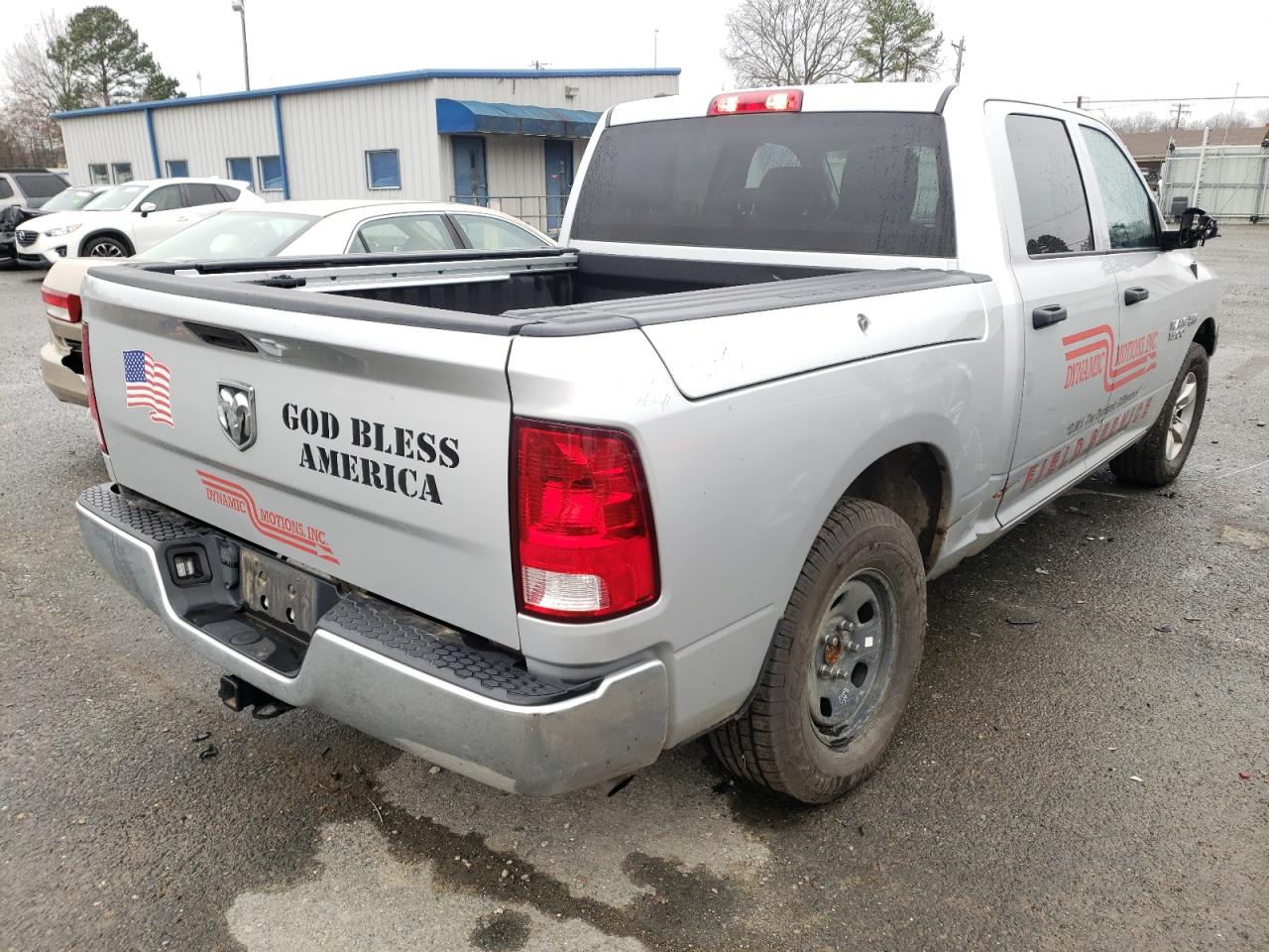 Photo 4 from auction – 2018 RAM 1500 ST with VIN 1C6RR6KT1JS234085