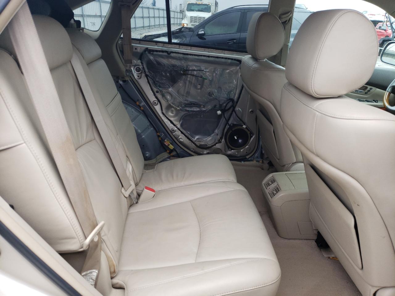 Photo 6 from auction – 2008 LEXUS RX 350 with VIN 2T2HK31U28C054588