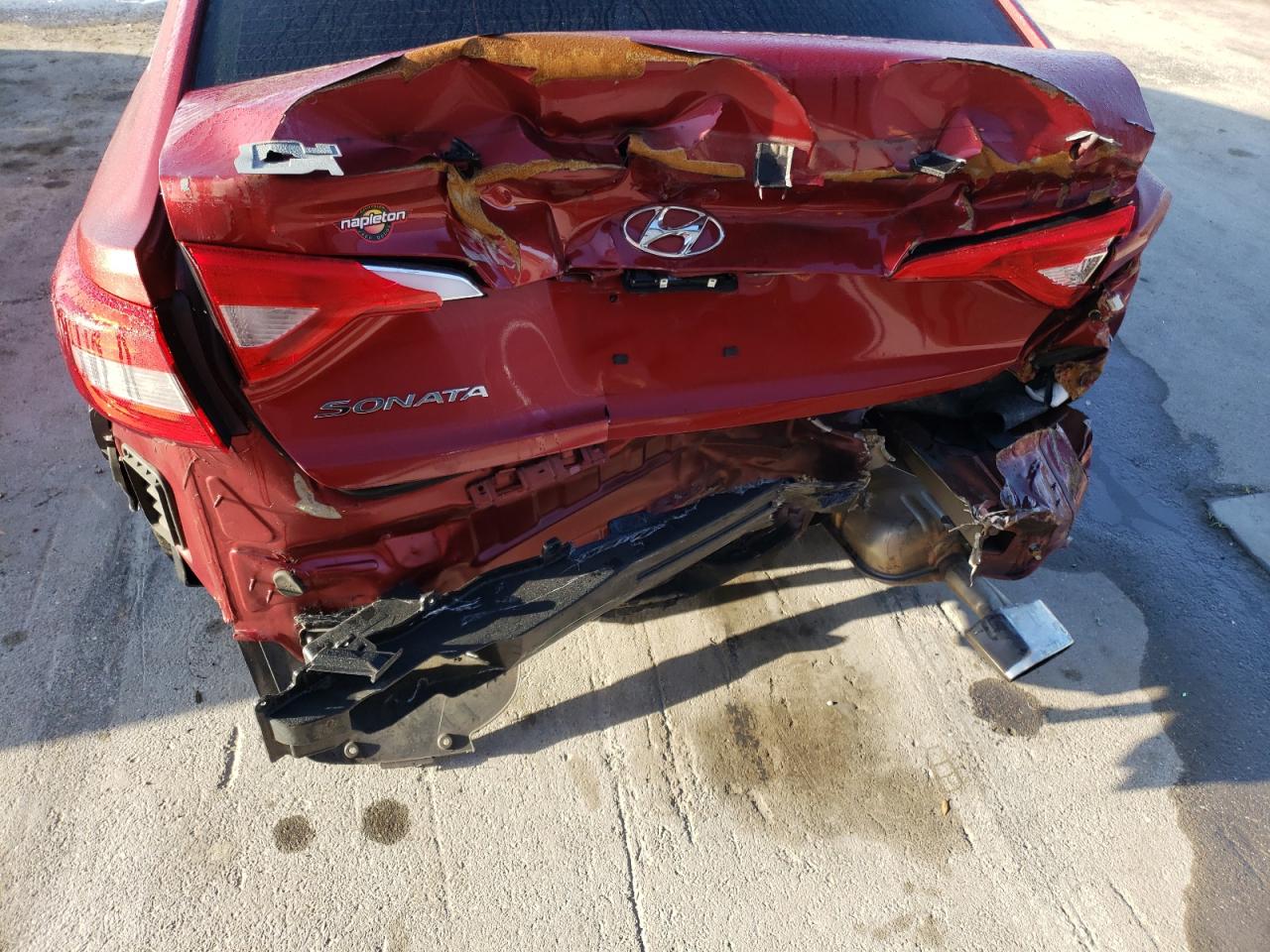 Photo 9 from auction – 2016 HYUNDAI SONATA SE with VIN 5NPE24AF3GH402621