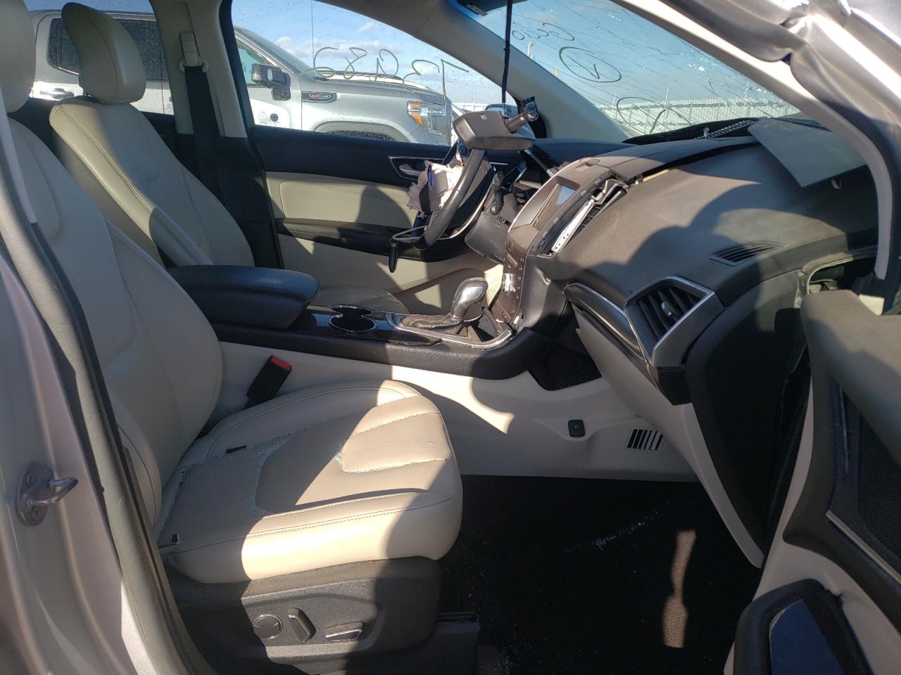 Photo 5 from auction – 2017 FORD EDGE TITAN with VIN 2FMPK3K92HBB75362