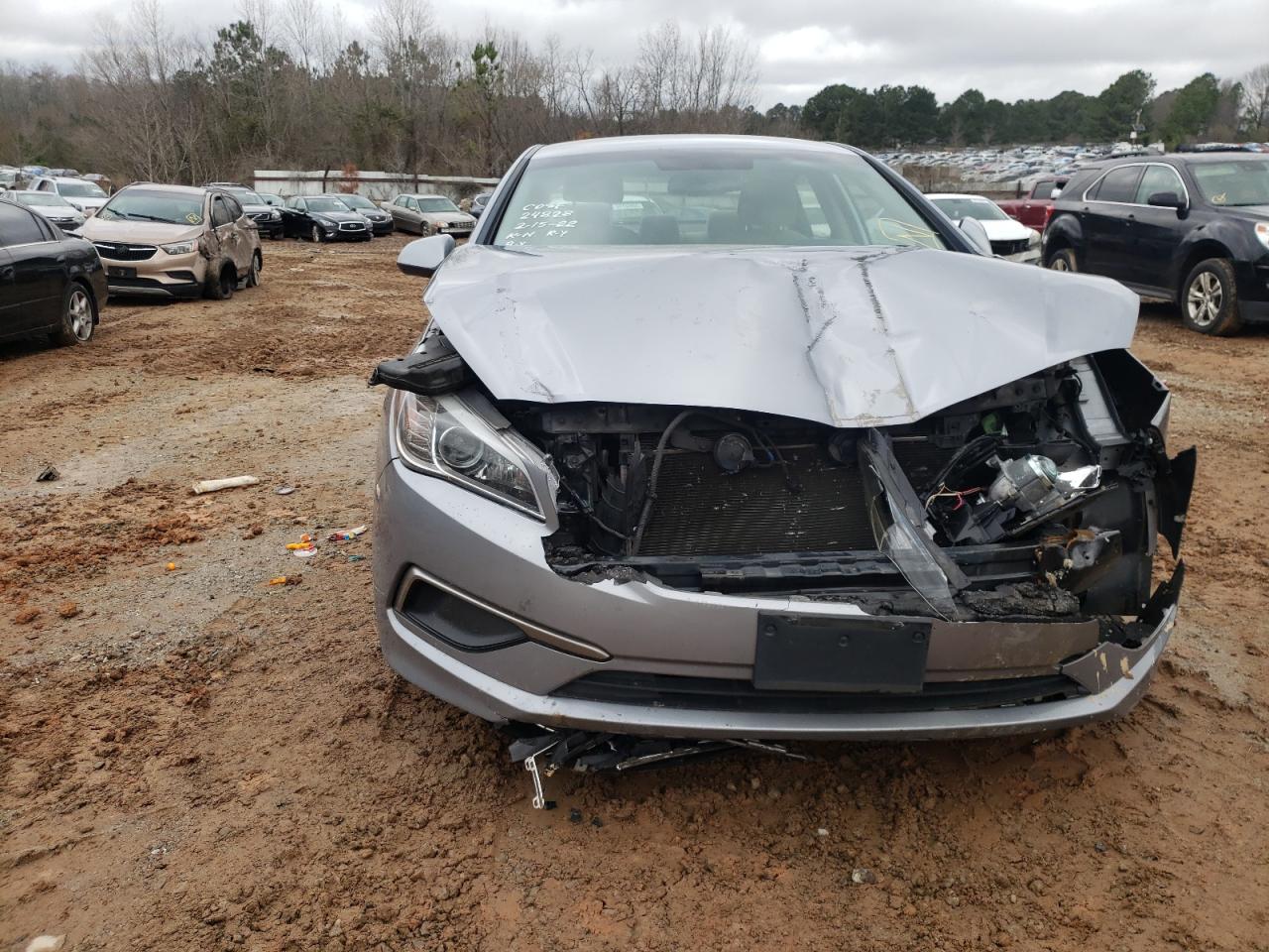 Photo 9 from auction – 2016 HYUNDAI SONATA SE with VIN 5NPE24AF3GH323630