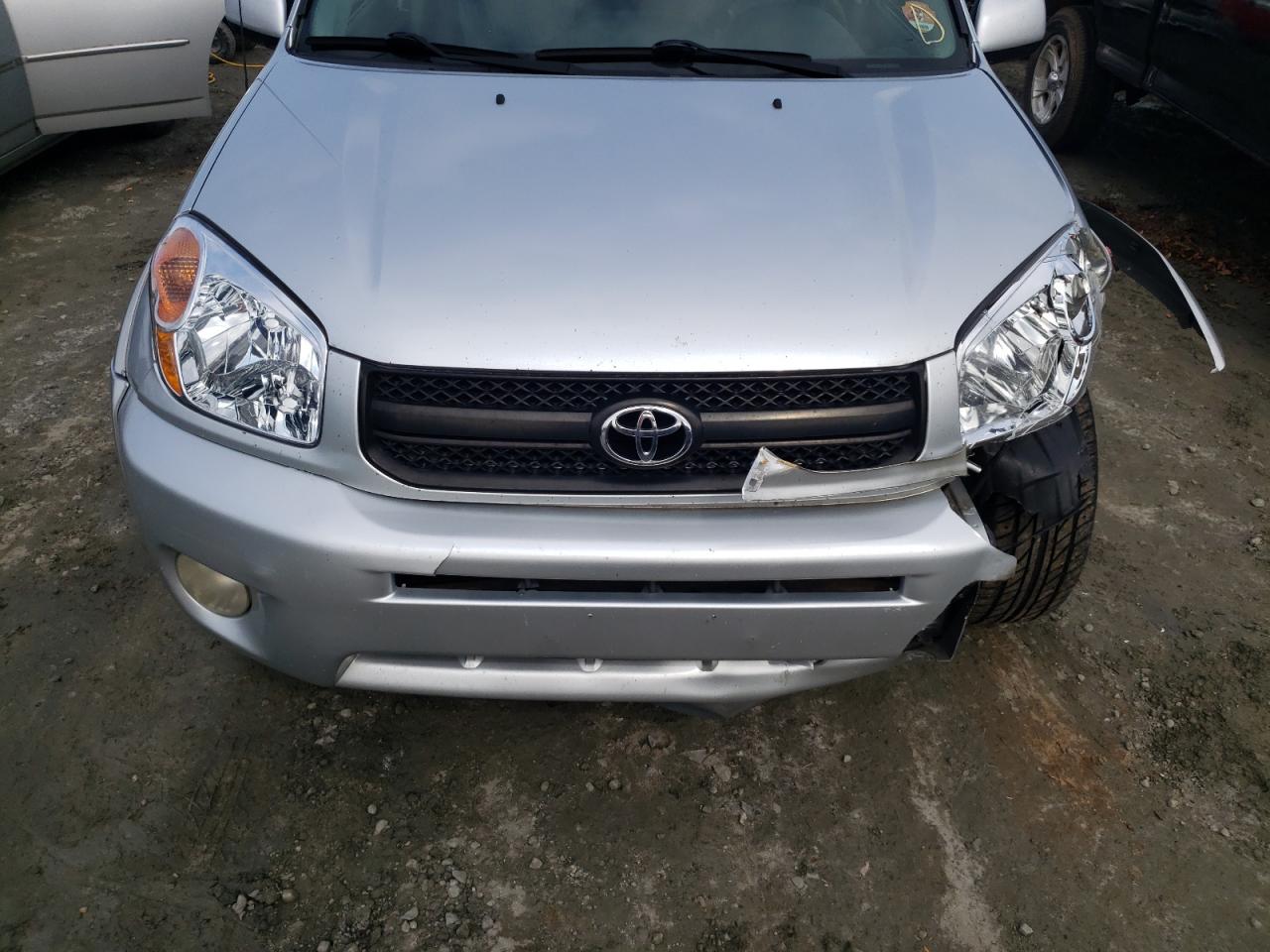 Photo 9 from auction – 2004 TOYOTA RAV4 with VIN JTEHD20V446005652