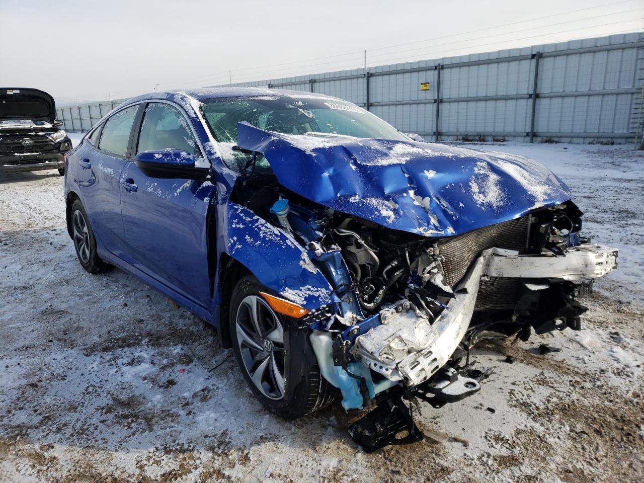 Photo 1 from auction – 2019 HONDA CIVIC LX with VIN 19XFC2F69KE212012