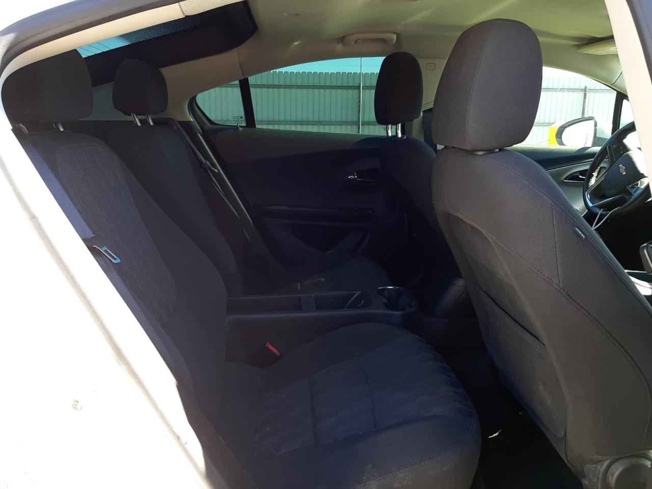 Photo 6 from auction – 2015 CHEVROLET VOLT with VIN 1G1RC6E48FU130874