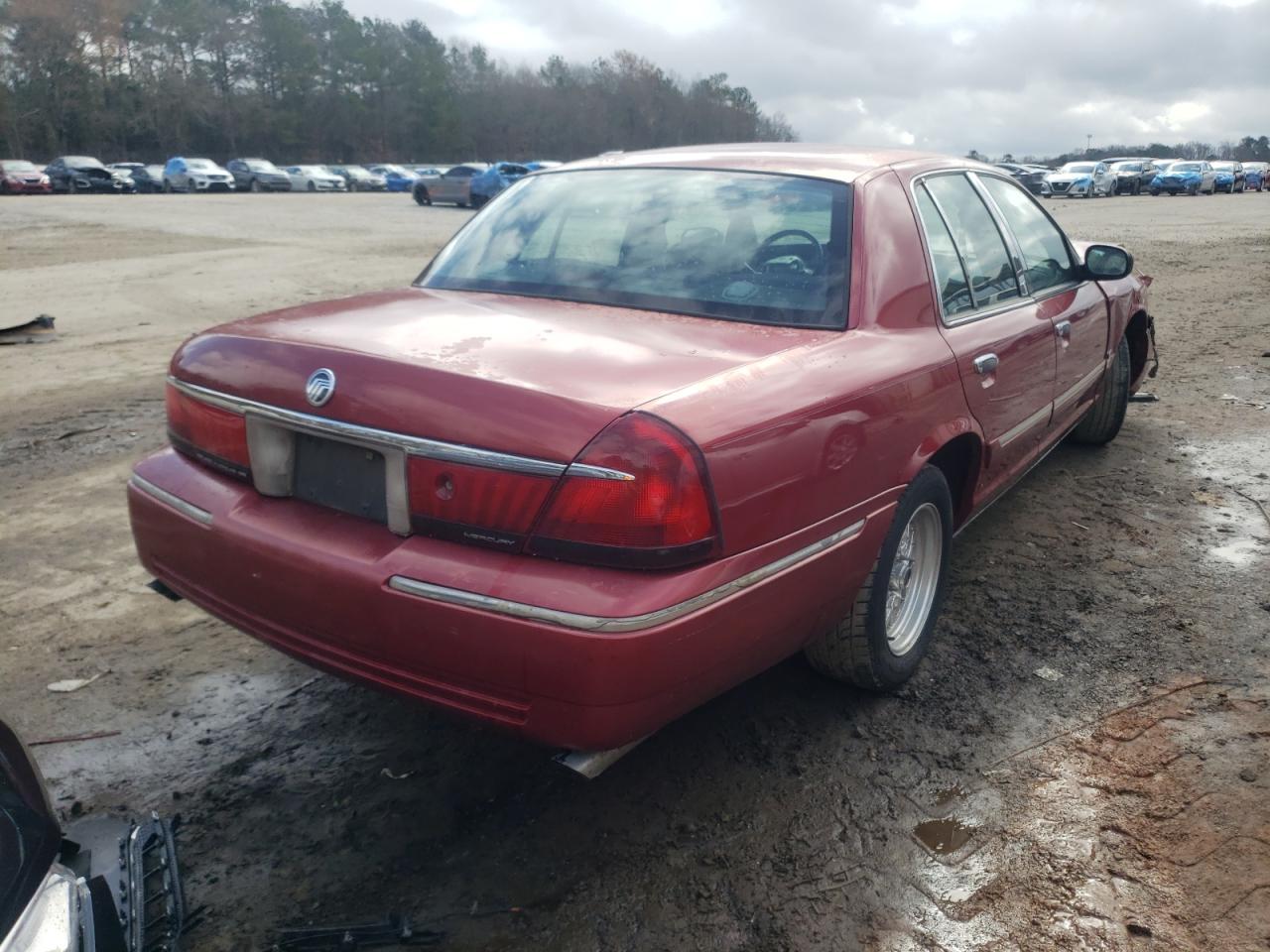 Photo 4 from auction – 2000 MERCURY GRAND MARQ with VIN 2MEFM74W0YX655485