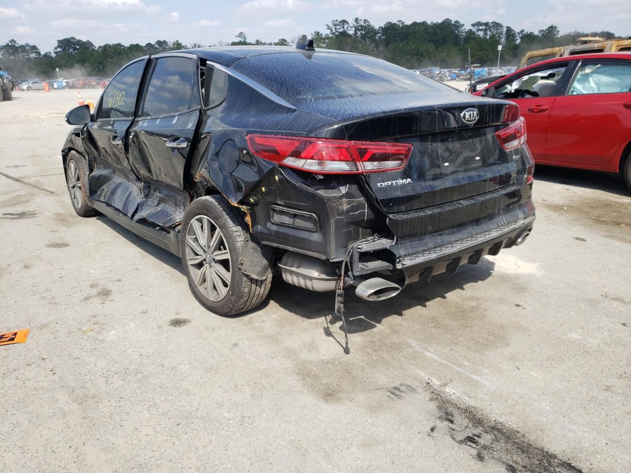 Photo 3 from auction – 2019 KIA OPTIMA EX with VIN 5XXGU4L19KG331420
