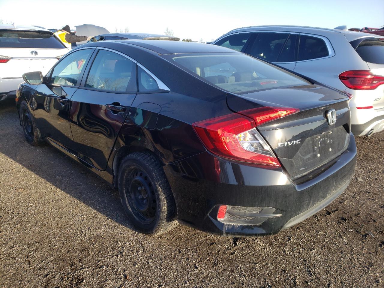 Photo 3 from auction – 2018 HONDA CIVIC LX with VIN 2HGFC2F53JH009130
