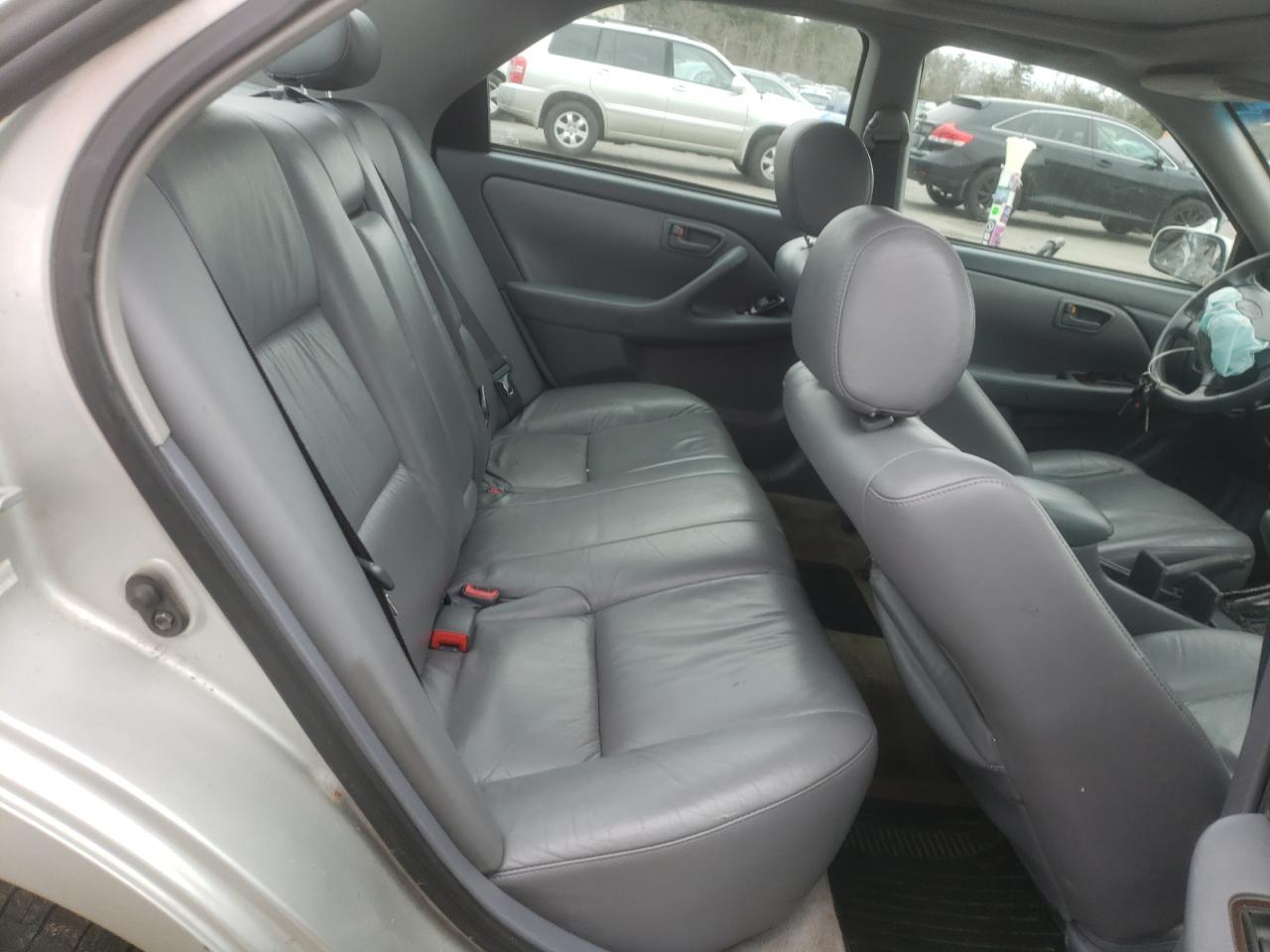 Photo 6 from auction – 2001 TOYOTA CAMRY LE with VIN 4T1BF28K21U967692