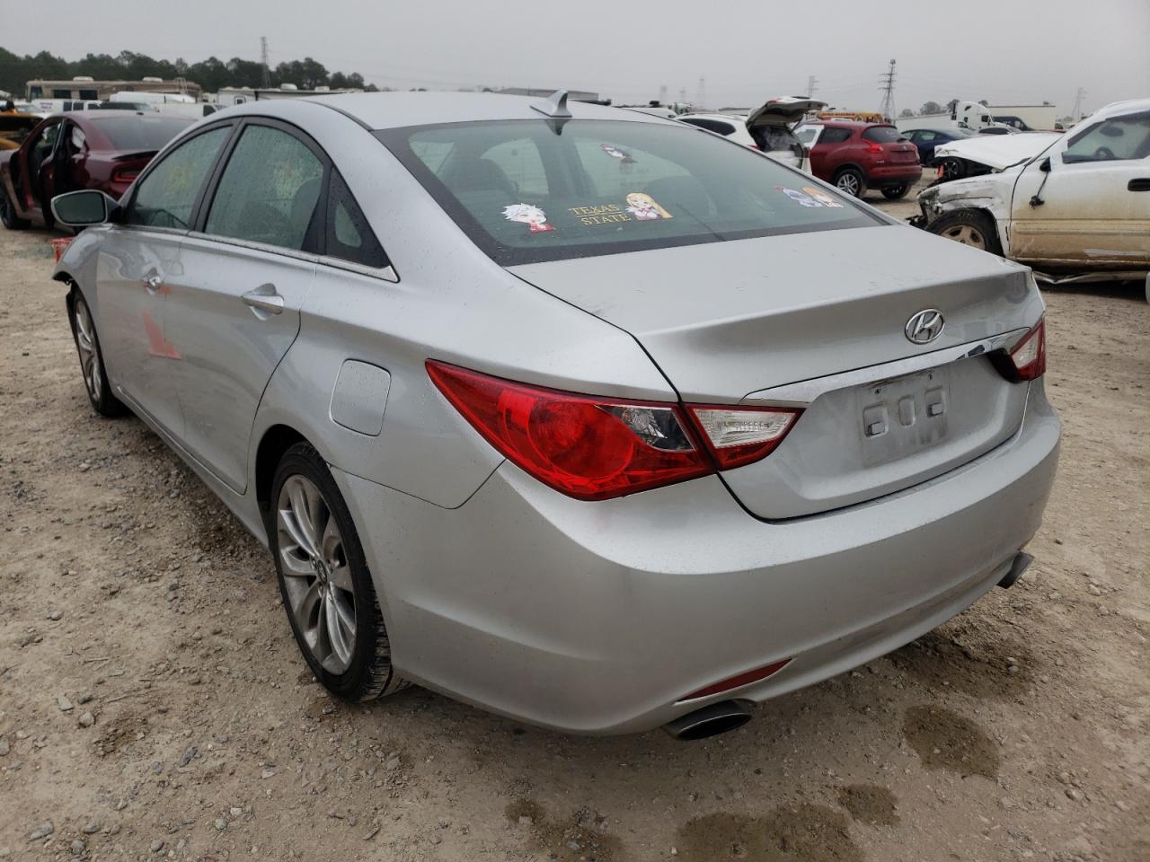 Photo 3 from auction – 2011 HYUNDAI SONATA SE with VIN 5NPEC4AC8BH156368