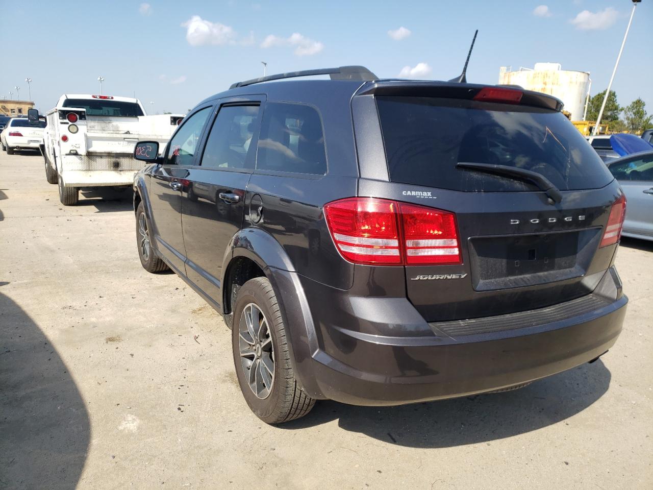 Photo 3 from auction – 2018 DODGE JOURNEY SE with VIN 3C4PDCAB7JT443139