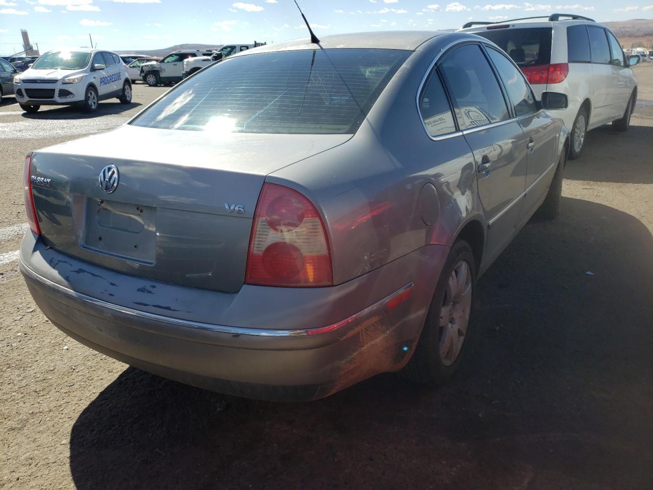 Photo 4 from auction – 2003 VOLKSWAGEN PASSAT GLX with VIN WVWRH63B63P192522