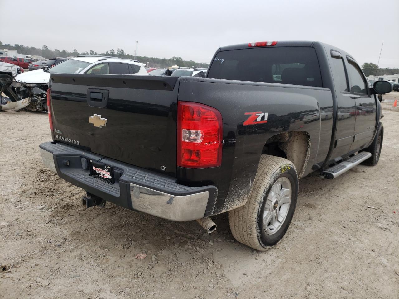 Photo 4 from auction – 2011 CHEVROLET SILVERADO with VIN 1GCRCSE04BZ428428
