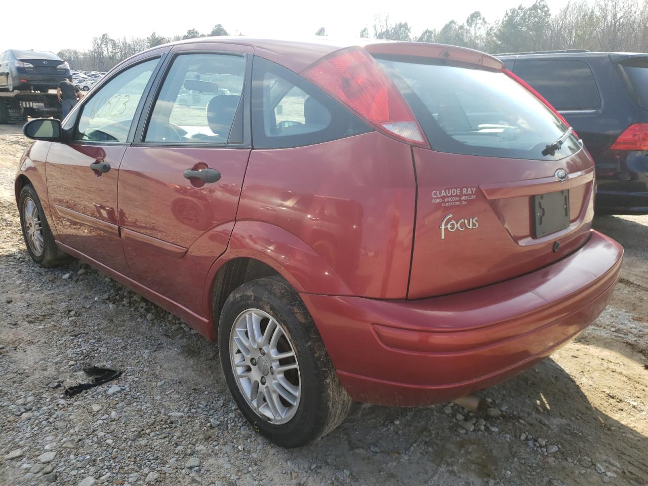 Photo 3 from auction – 2003 FORD FOCUS ZX5 with VIN 3FAFP37373R126759