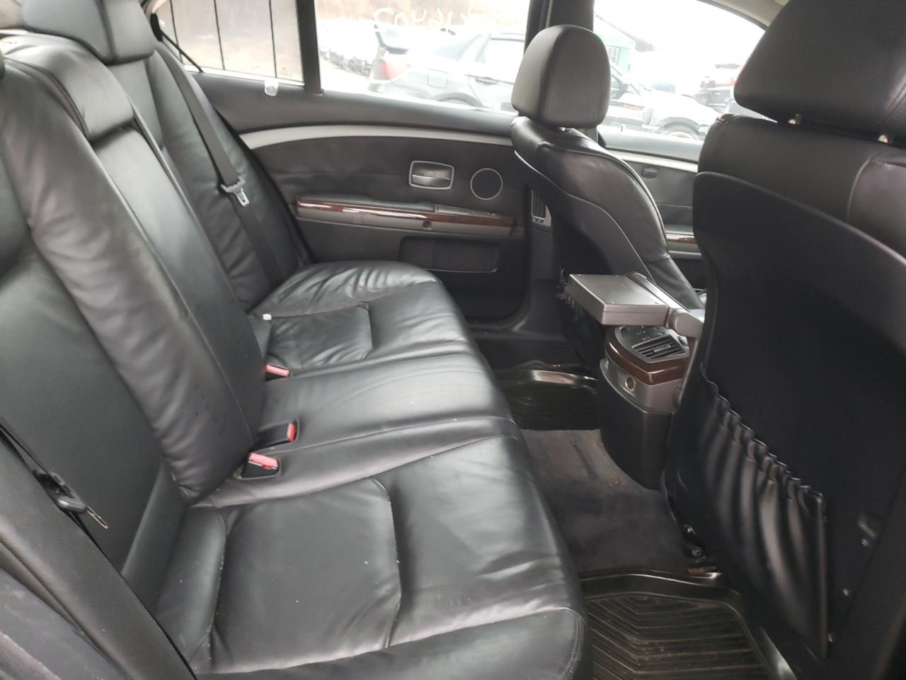 Photo 6 from auction – 2005 BMW 745 I with VIN WBAGL63535DP74417