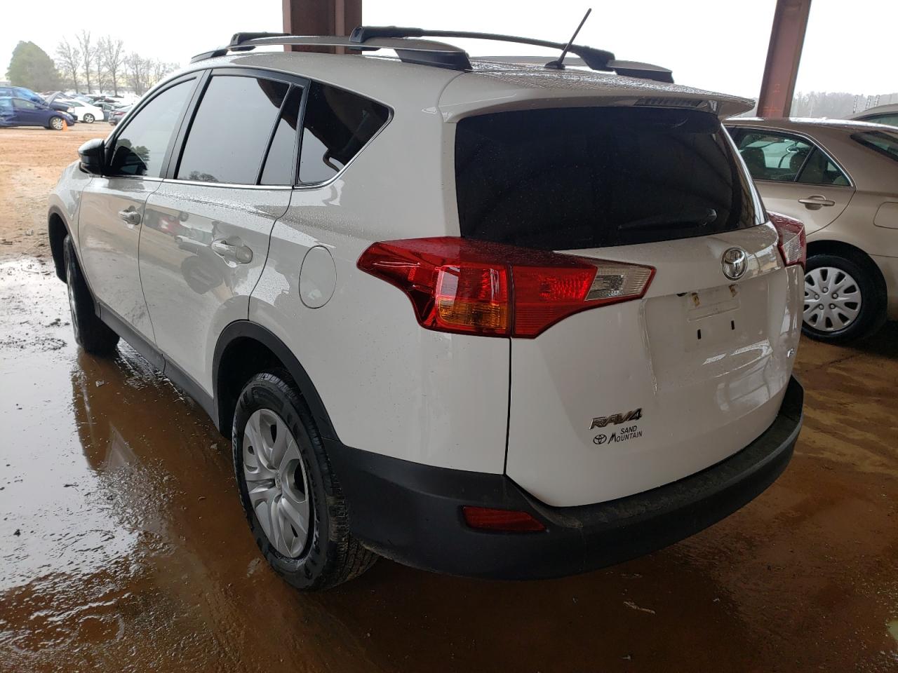 Photo 3 from auction – 2015 TOYOTA RAV4 LE with VIN 2T3ZFREV3FW135573