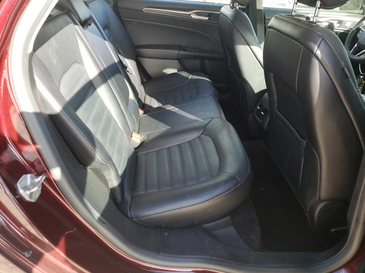 Photo 6 from auction – 2017 FORD FUSION SE with VIN 3FA6P0T90HR249044