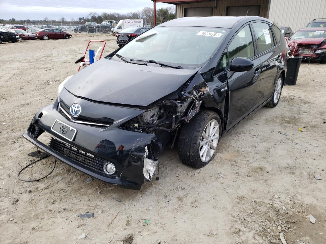 Photo 2 from auction – 2012 TOYOTA PRIUS V with VIN JTDZN3EU9C3104589