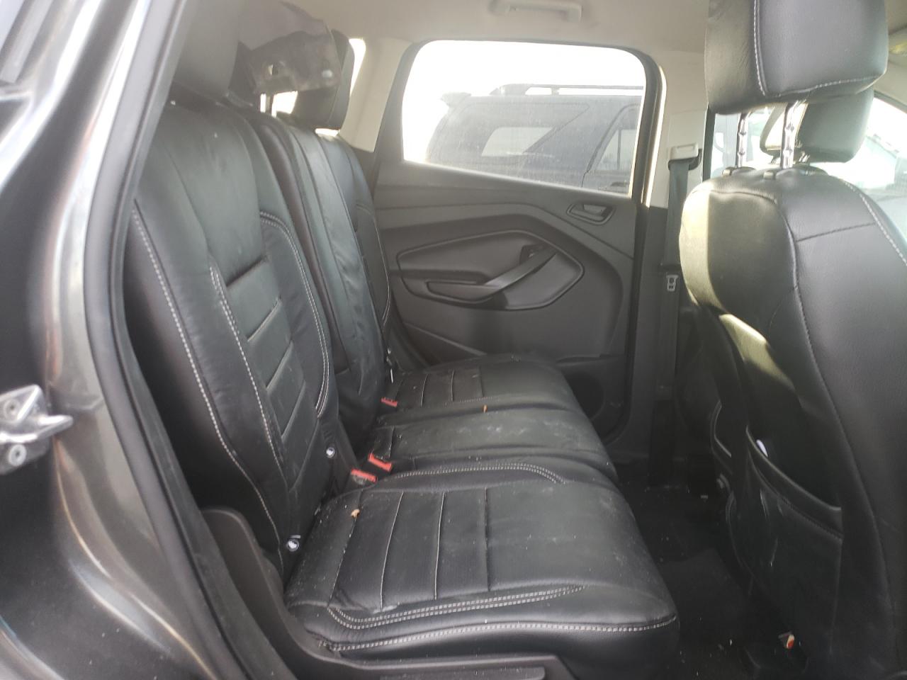 Photo 6 from auction – 2017 FORD ESCAPE S with VIN 1FMCU0F73HUA30129