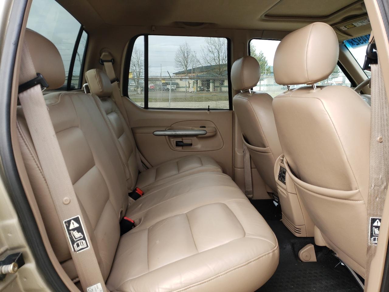 Photo 6 from auction – 2001 FORD EXPLORER S with VIN 1FMZU77E91UC27702