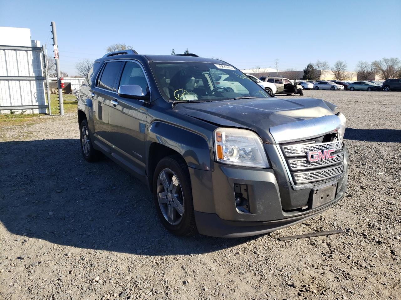 GMC TERRAIN SL 2013 with VIN 2GKFLWE33D6241382 - Photo from auction