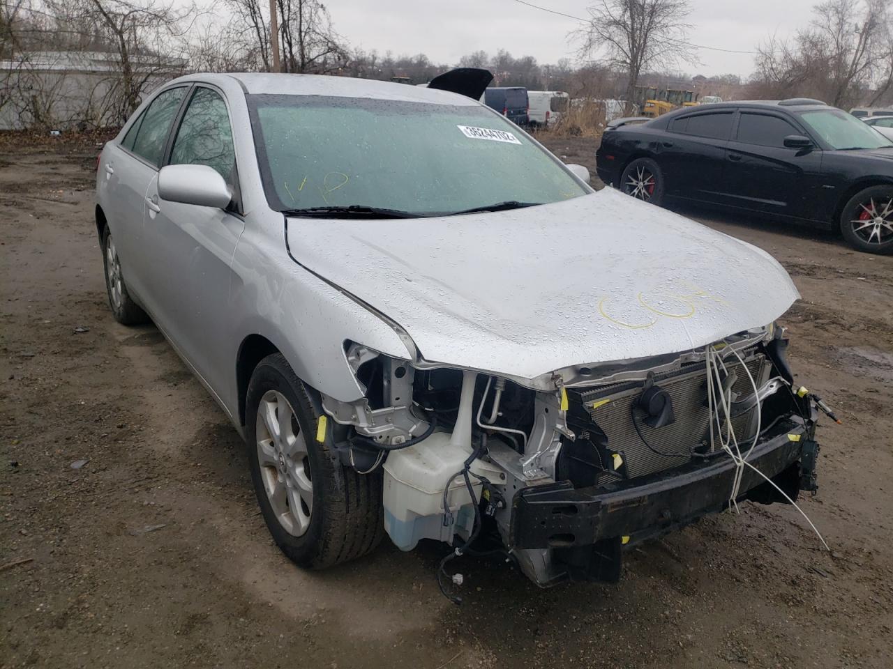 TOYOTA CAMRY BASE 2011 with VIN 4T1BF3EK7BU692865 - Photo from auction