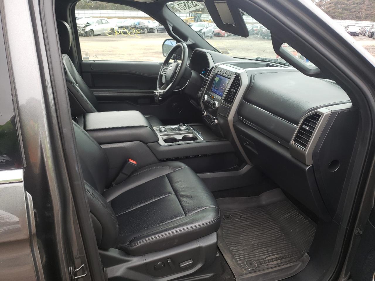 Photo 5 from auction – 2020 FORD EXPEDITION with VIN 1FMJK1JT2LEA68624