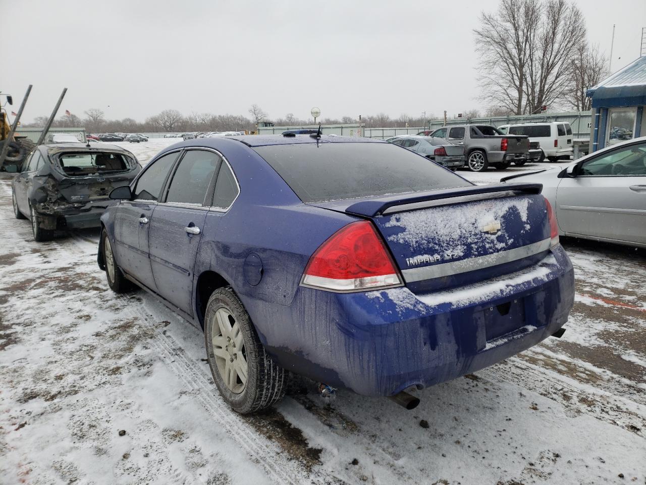 Photo 3 from auction – 2007 CHEVROLET IMPALA LTZ with VIN 2G1WU58R679355679