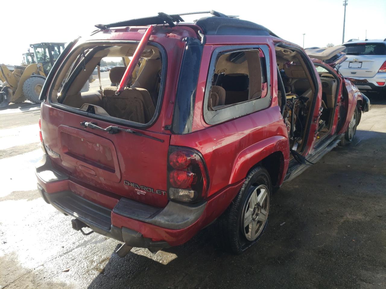 Photo 4 from auction – 2002 CHEVROLET TRAILBLAZE with VIN 1GNES16S026130608
