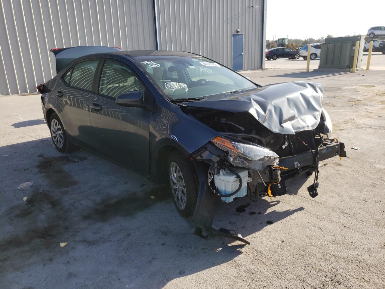 TOYOTA COROLLA L 2019 with VIN 2T1BURHE6KC200438 - Photo from auction