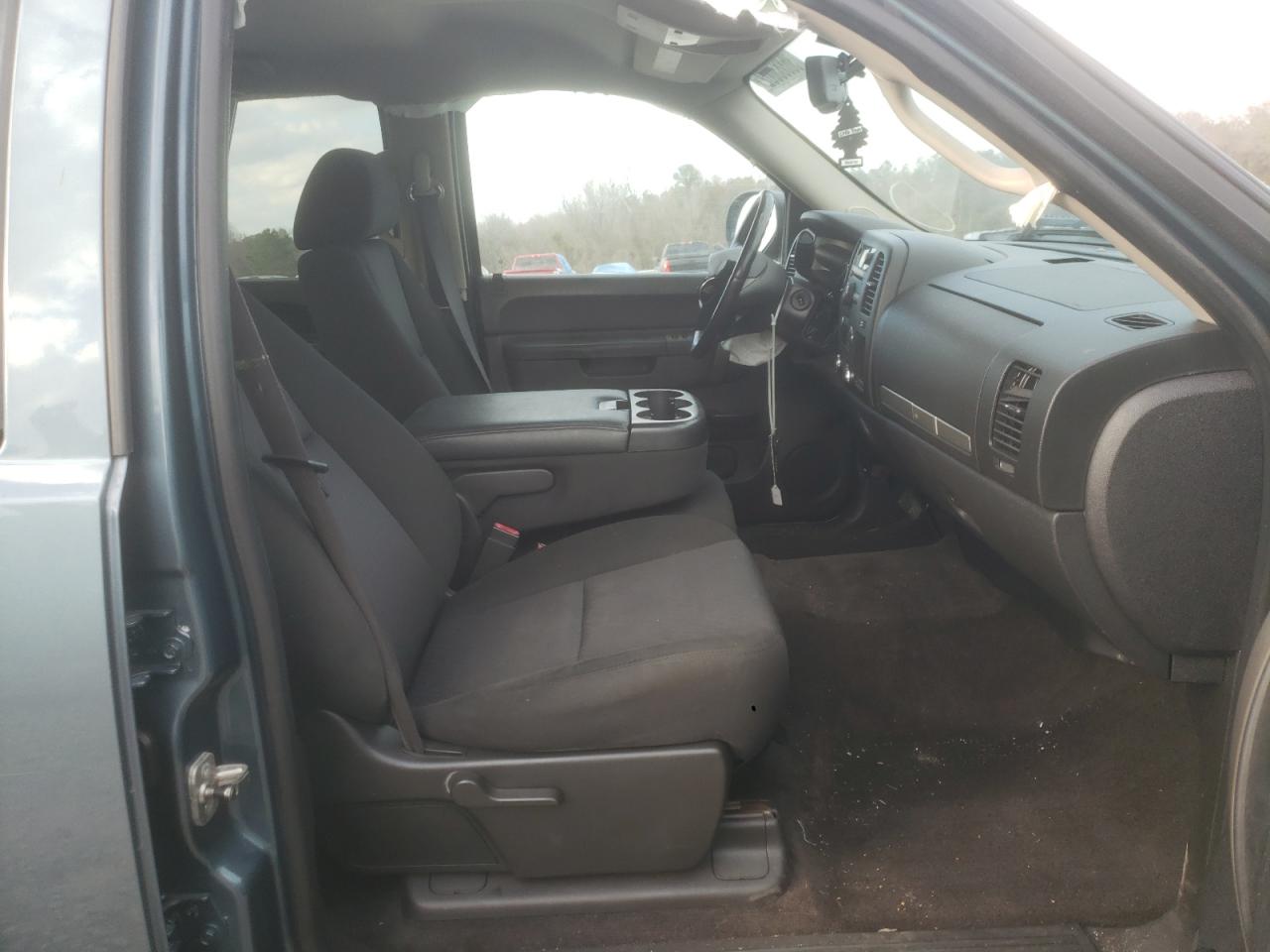 Photo 5 from auction – 2011 CHEVROLET SILVERADO with VIN 3GCPCSE01BG319660