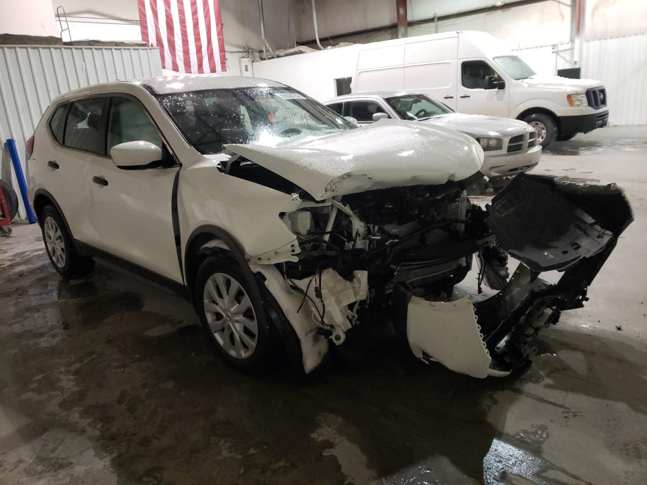 Photo 1 from auction – 2018 NISSAN ROGUE S with VIN 5N1AT2MT1JC775883