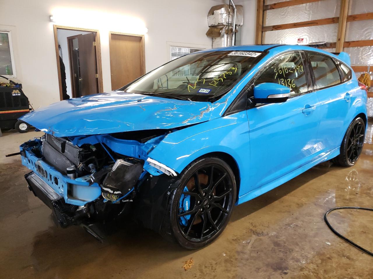 Photo 2 from auction – 2017 FORD FOCUS RS with VIN WF0DP3TH1H4125753