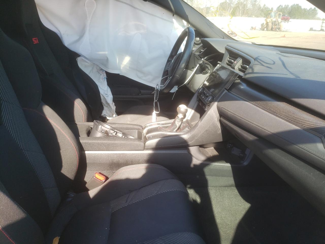 Photo 5 from auction – 2019 HONDA CIVIC SI with VIN 2HGFC3A53KH754703