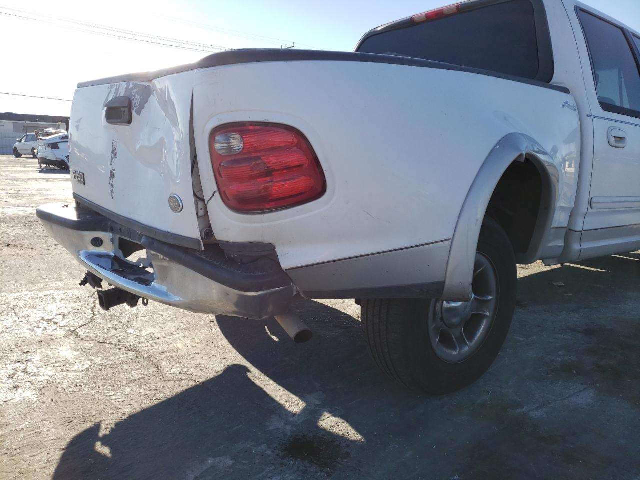 Photo 9 from auction – 2002 FORD F150 SUPER with VIN 1FTRW07L02KE33489