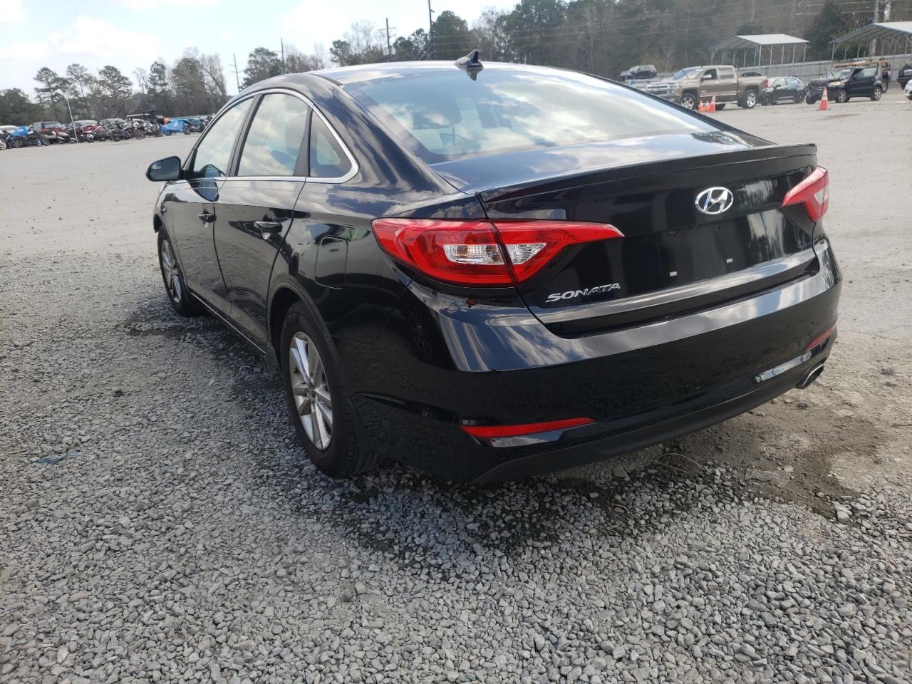 Photo 3 from auction – 2017 HYUNDAI SONATA SE with VIN 5NPE24AF5HH521899