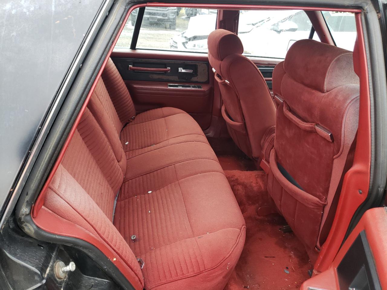 Photo 6 from auction – 1985 LINCOLN CONTINENTA with VIN 1MRBP97F7FY639258