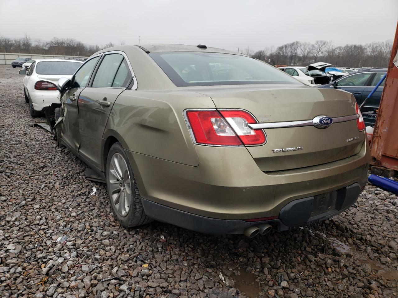 Photo 3 from auction – 2012 FORD TAURUS LIM with VIN 1FAHP2FW2CG126366