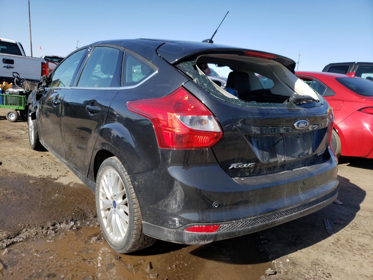 Photo 3 from auction – 2013 FORD FOCUS TITA with VIN 1FADP3N25DL316657