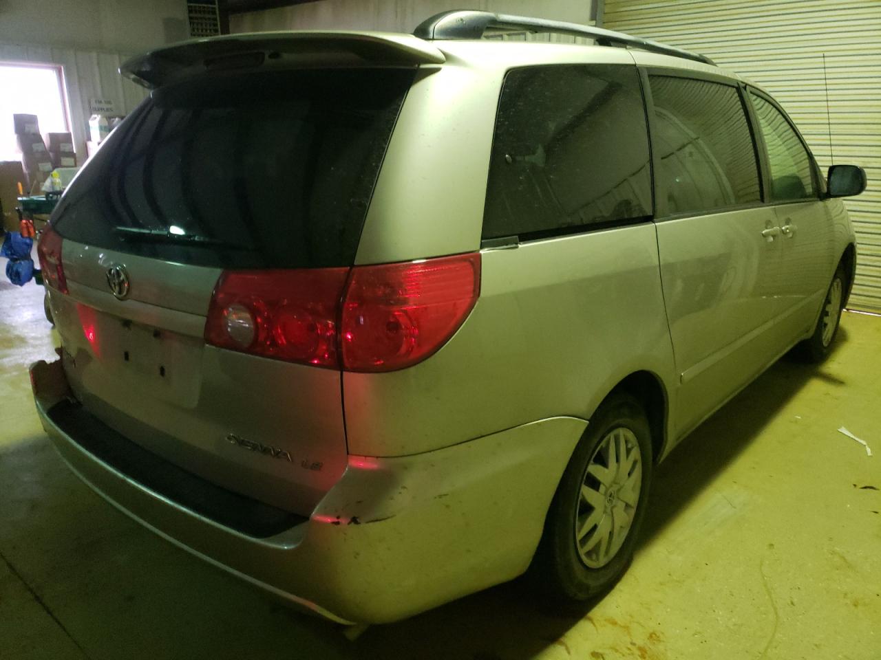 Photo 4 from auction – 2008 TOYOTA SIENNA CE with VIN 5TDZK23C78S213085