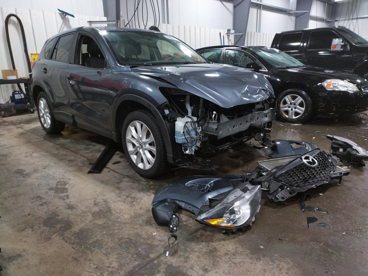 MAZDA CX-5 GT 2013 with VIN JM3KE4DE3D0148647 - Photo from auction