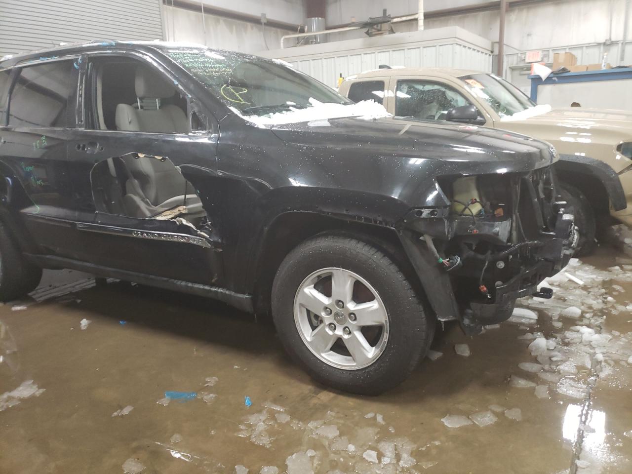 Photo 9 from auction – 2011 JEEP GRAND CHER with VIN 1J4RR4GGXBC615139
